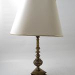 688 1050 TABLE LAMP